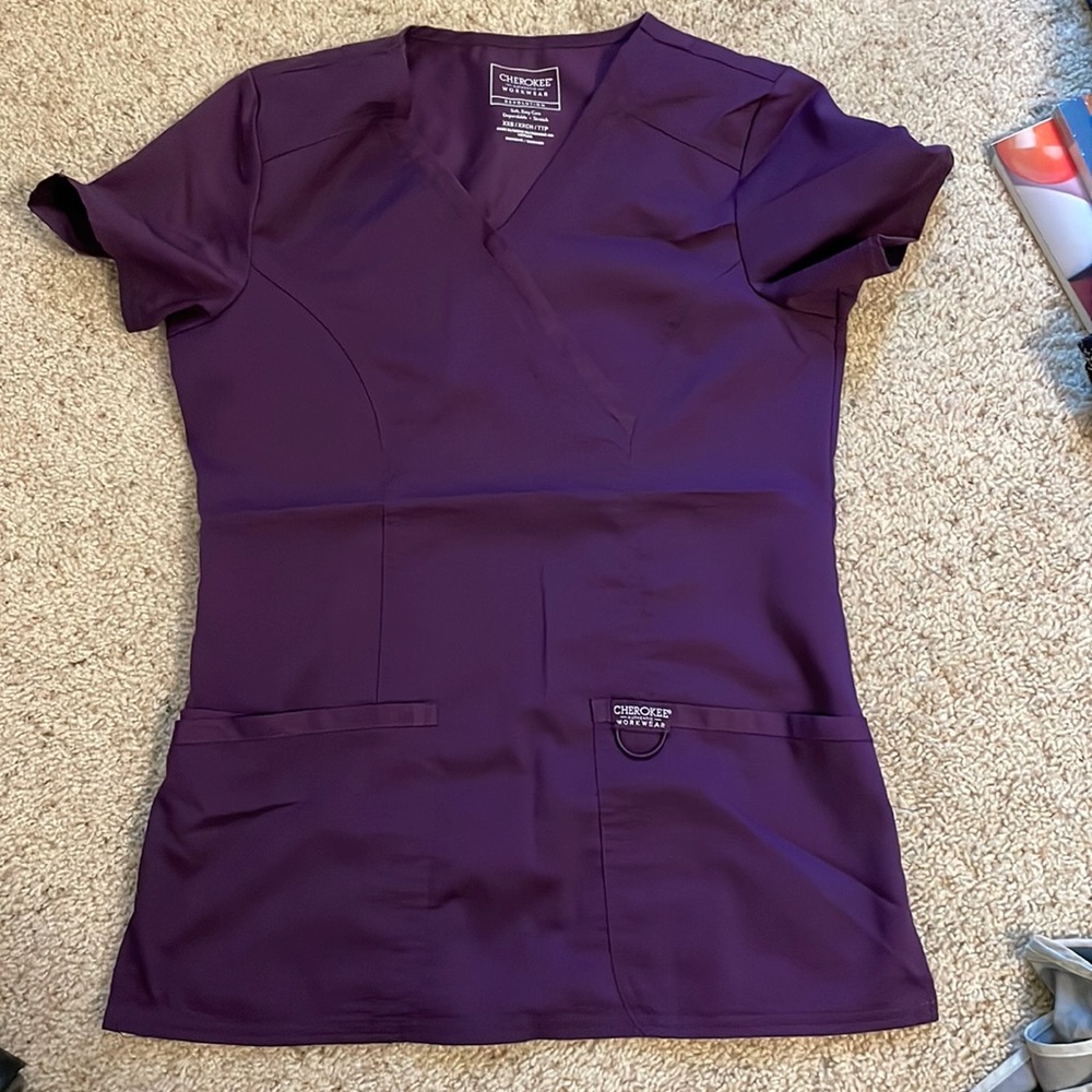 cherokee scrub top